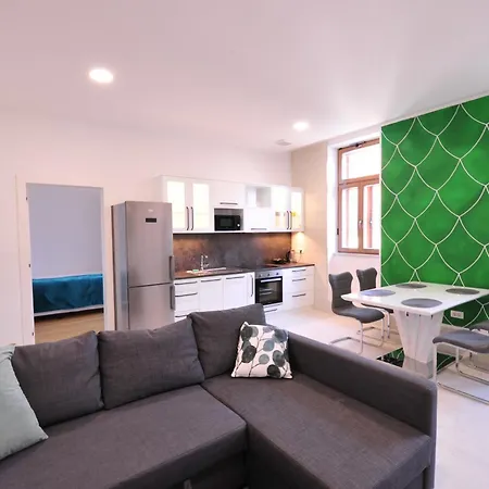 Апартаменти Argo